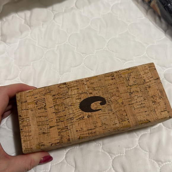 Costa Del Mar Isla sunglasses - Picture 7 of 7